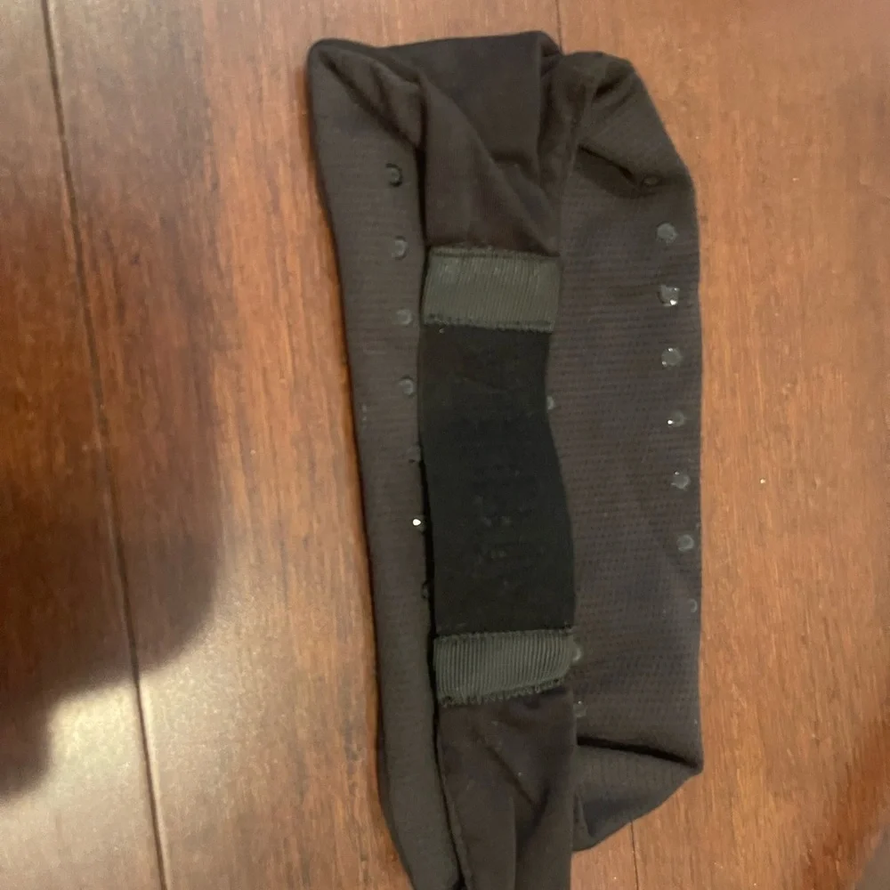 guc athleta black headband